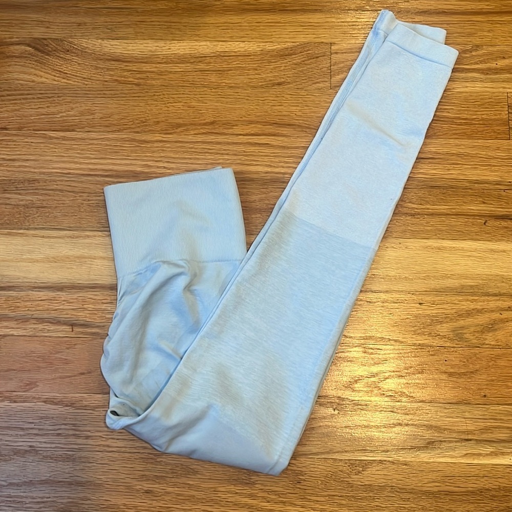 Super cute workout shorts, not see through